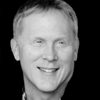 Dr. Dan E Gustavson