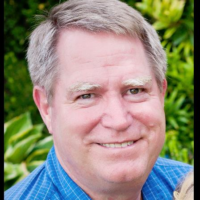 Dr. Richard W Kiholm
