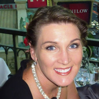 Dr. Leahn J Huffman
