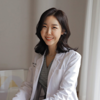 Dr. Jamie Yoonshin Lee