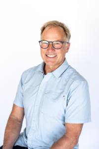 Dr. James G Lundstrom
