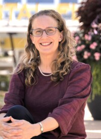 Dr. Kristen Alyce Donohue