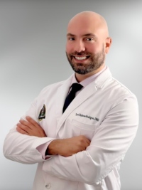Dr. Yansi J Espinosa Rodriguez