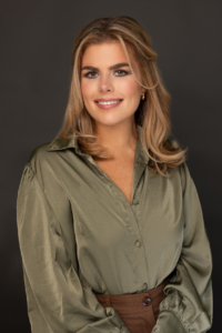 Dr. Sarah  Scribbins