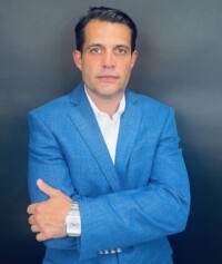 Dr. Edek  Gonzalez