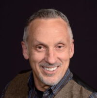 Dr. Robert D Shorey