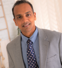 Dr. Ravi  Chandran