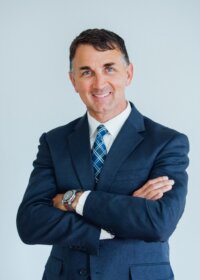 Dr. David  Beanland