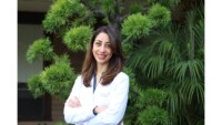 Dr. Sara  Andrews