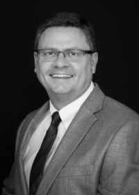 Dr. Chris D Kinney