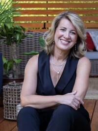 Dr. Alessandra L Ritter